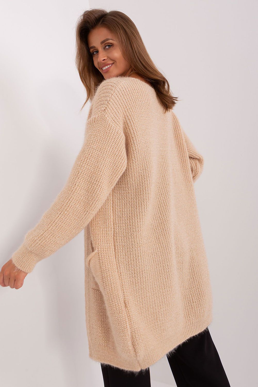Cardigan model 187476
