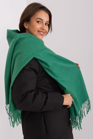 Shawl model 187608