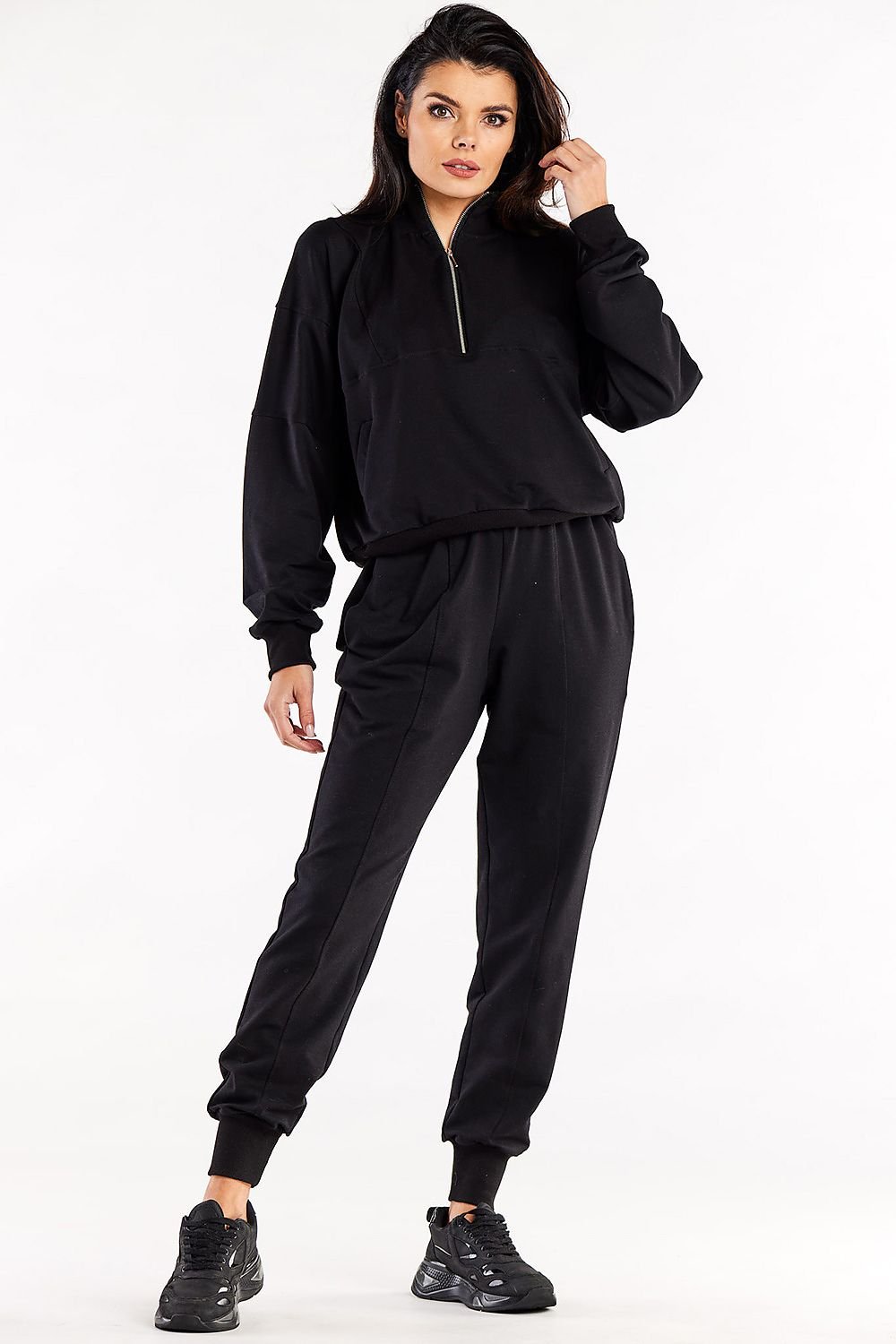 Sweatshirt model 188053