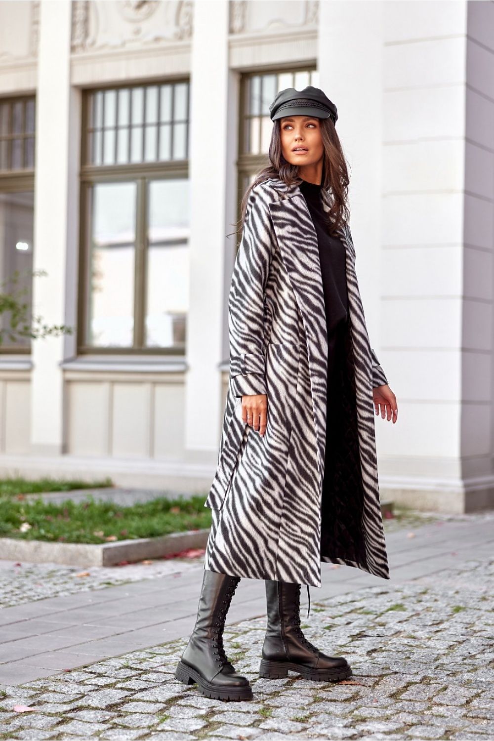 Coat model 188270