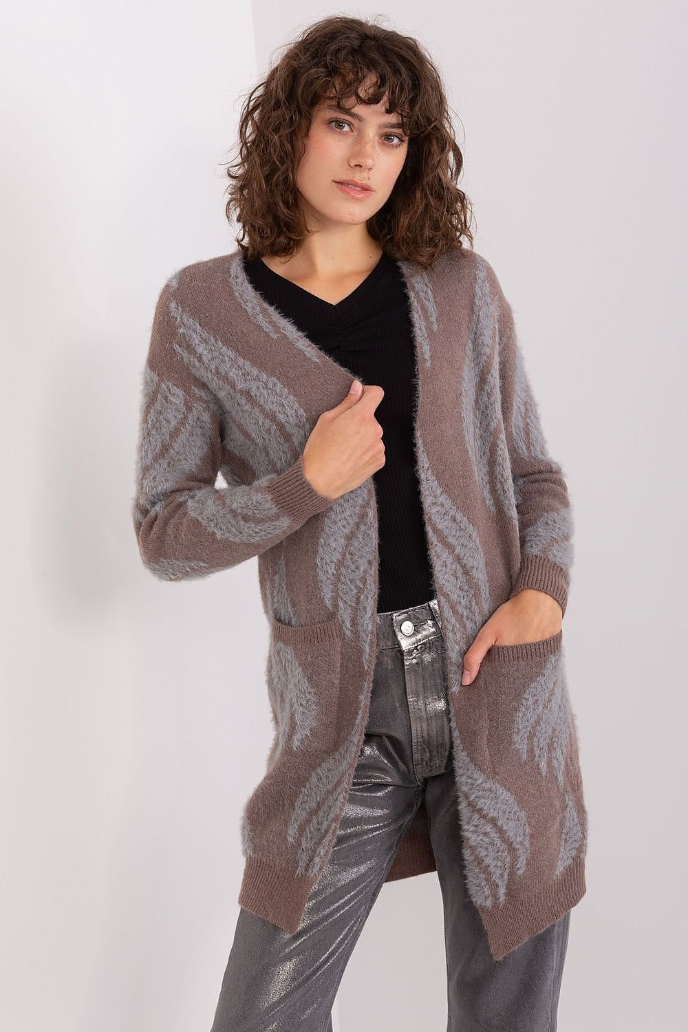 Cardigan model 188283