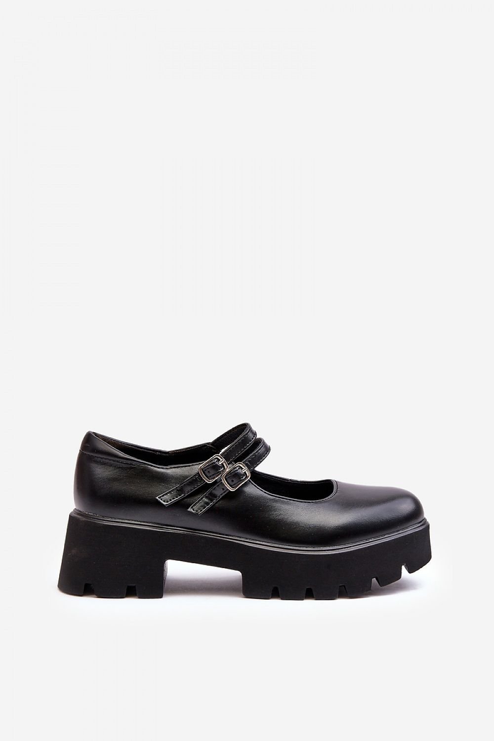 Heeled low shoes model 188507