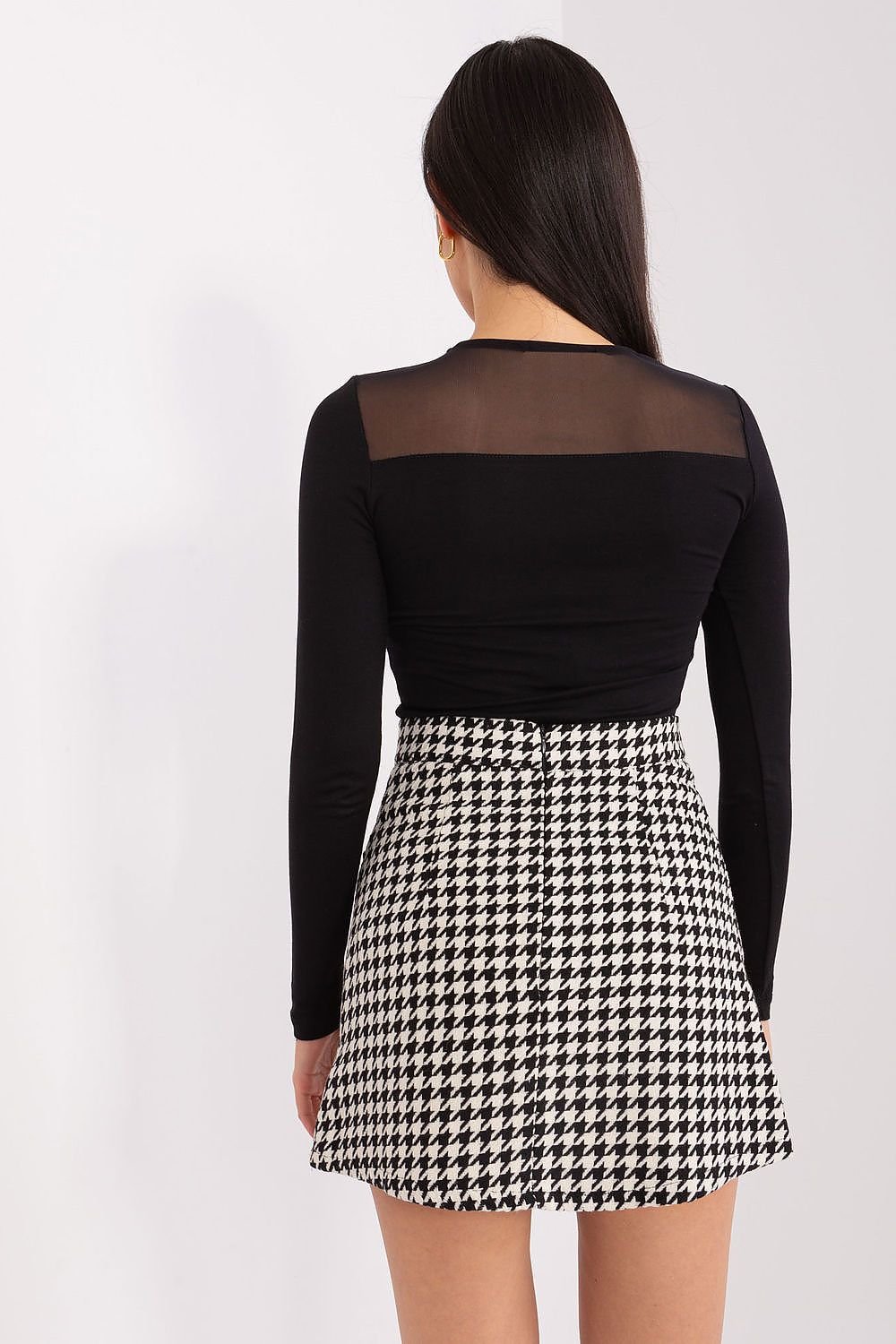 Short skirt model 188784