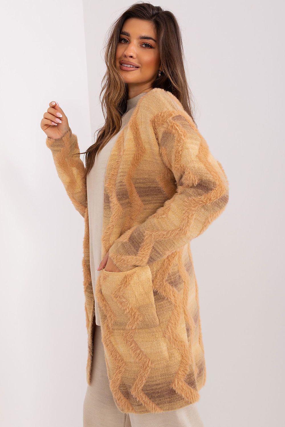 Cardigan model 188856