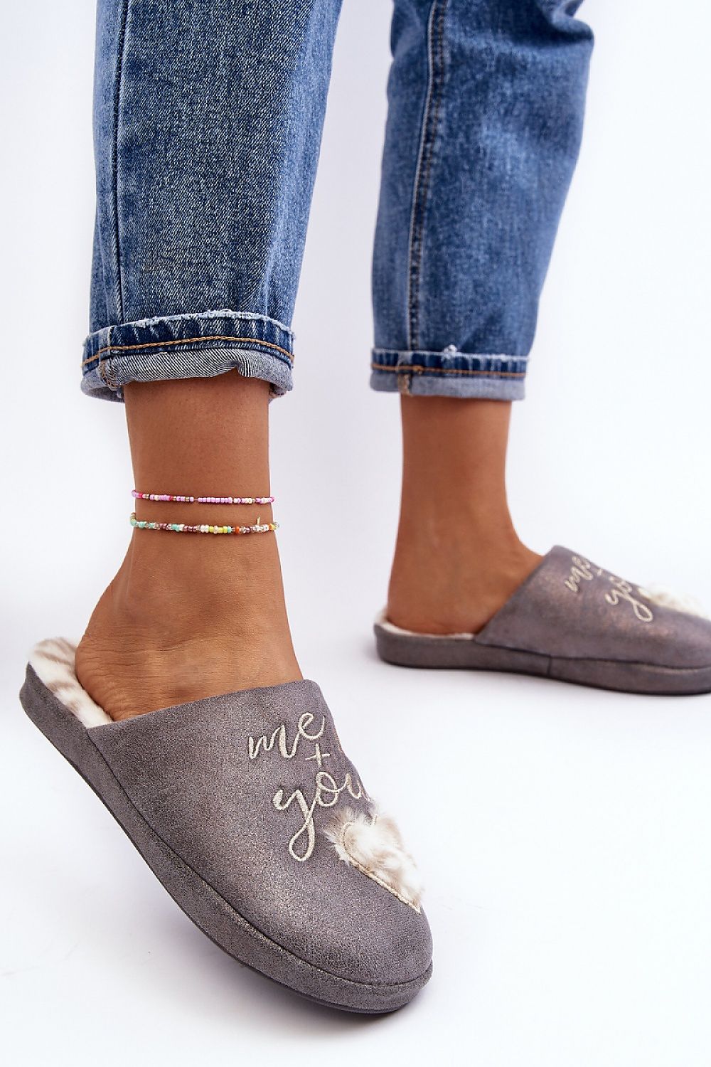 Slippers model 189101