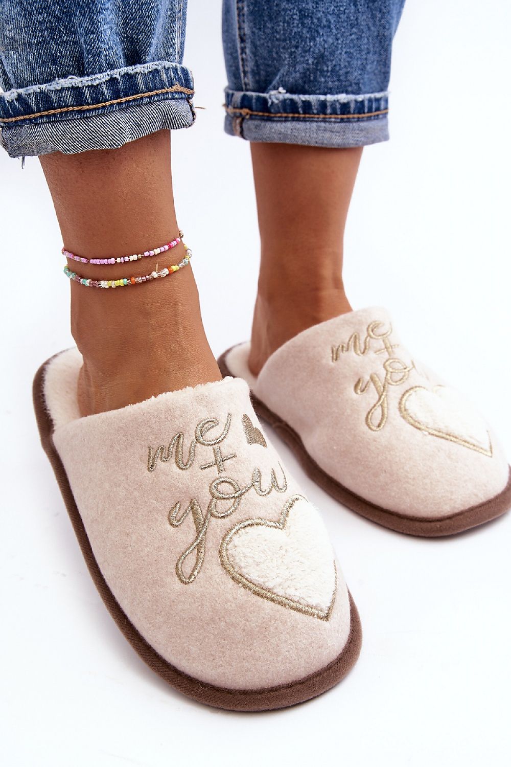 Slippers model 189102