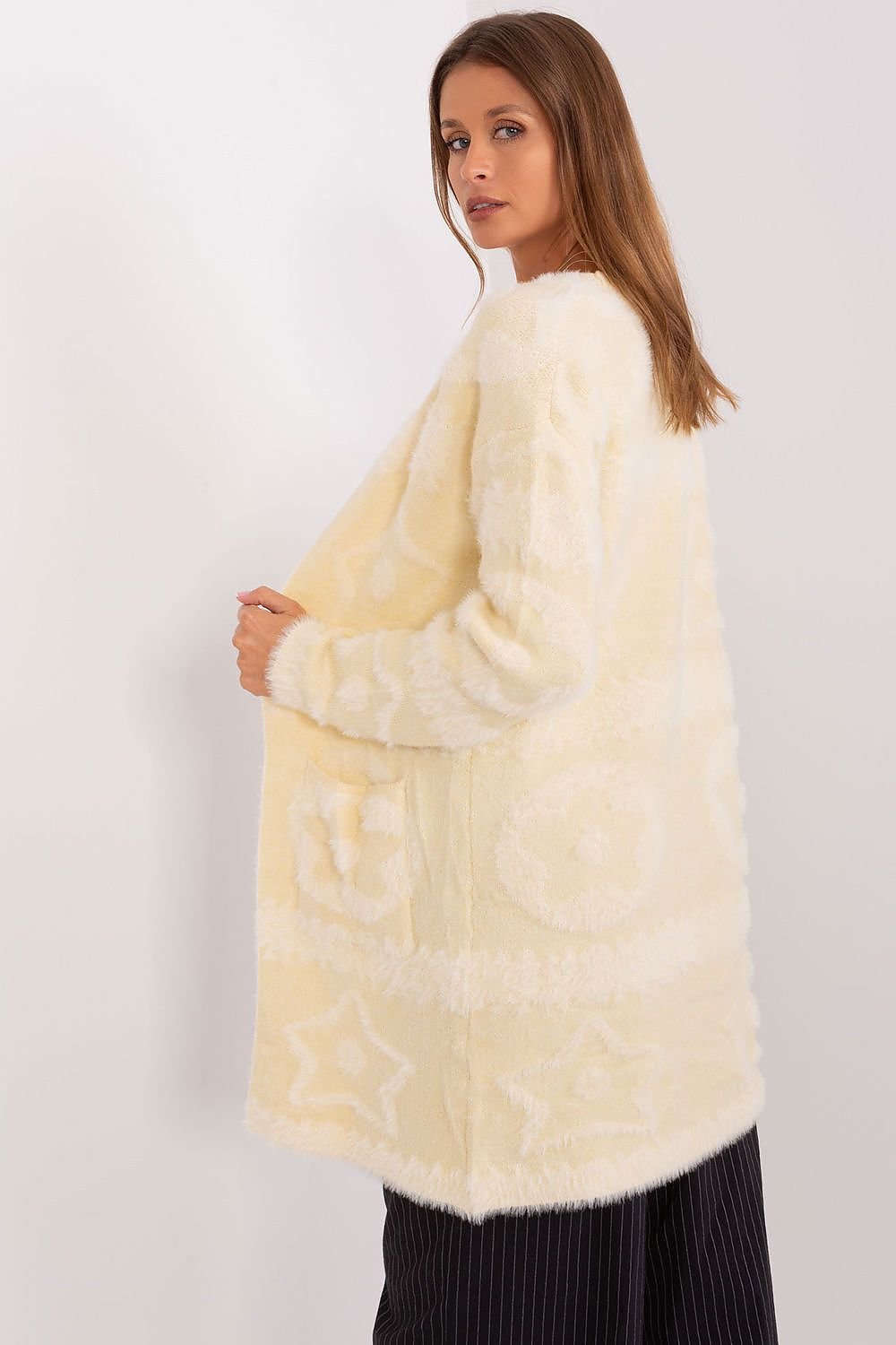 Cardigan model 189217