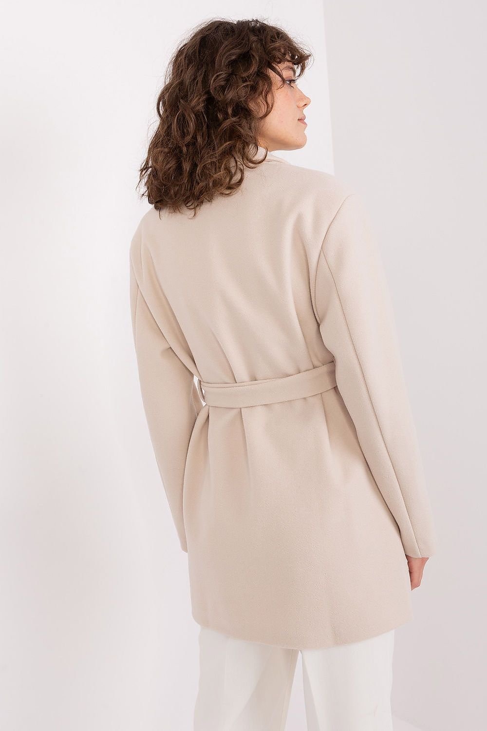 Coat model 190142