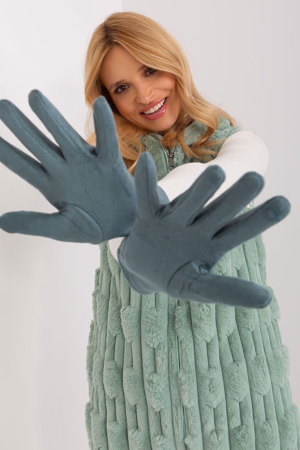 Gloves model 190832