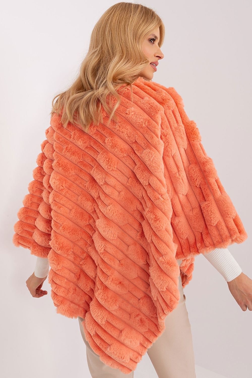 Poncho model 190857
