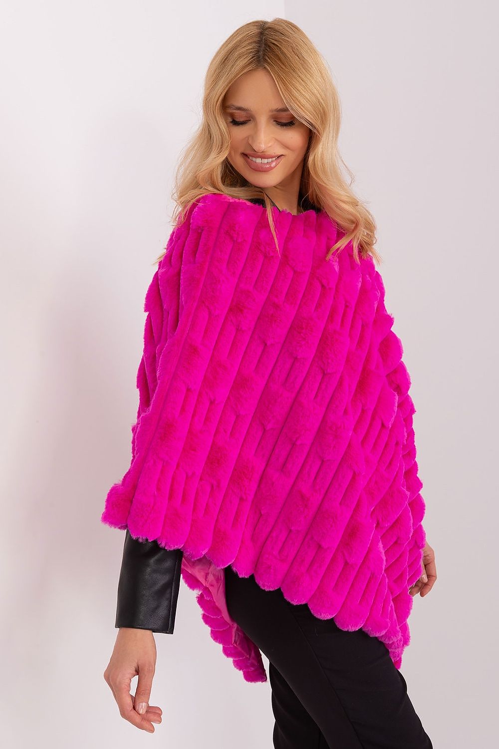 Poncho model 190863