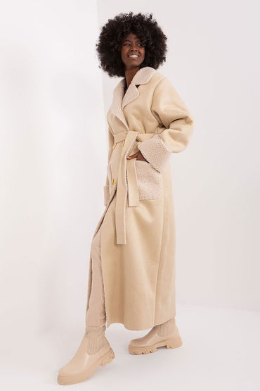 Coat model 191137