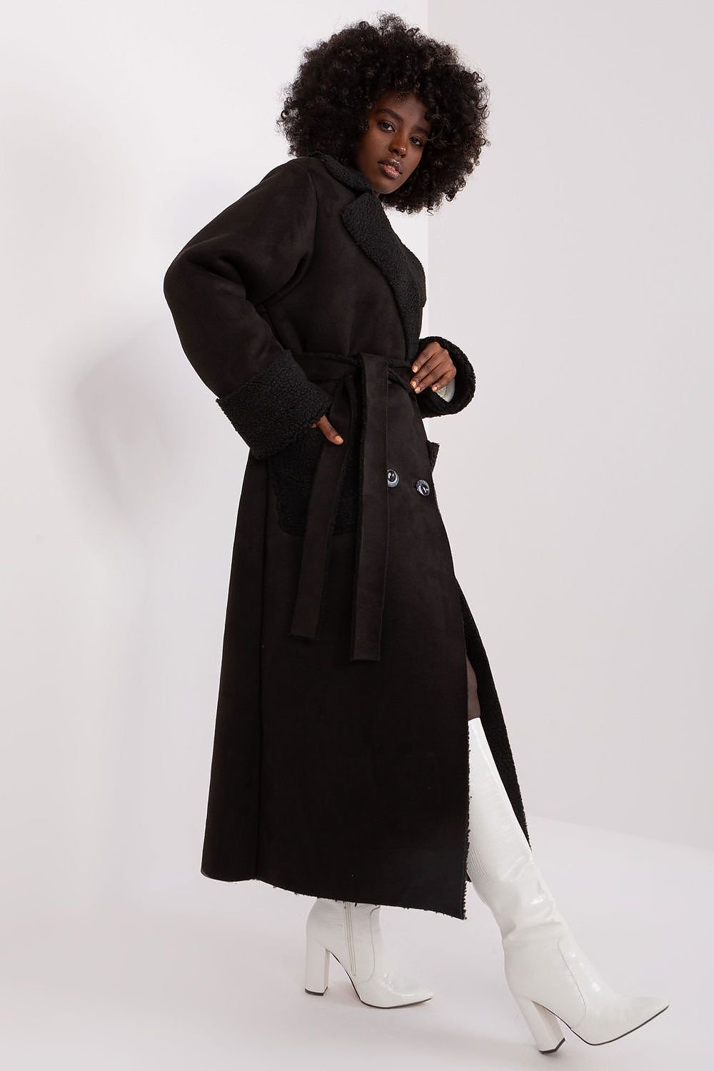 Coat model 191138