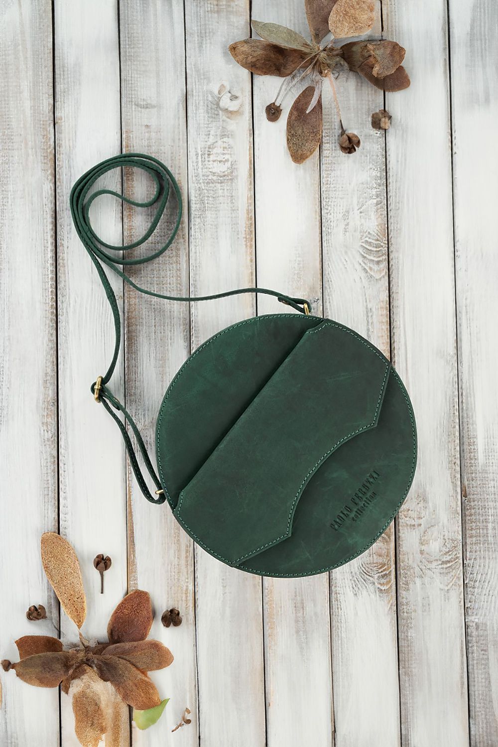Natural leather bag model 191527