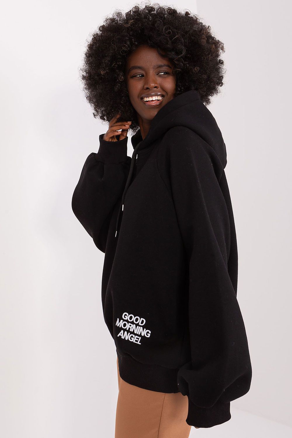 Sweatshirt model 191816