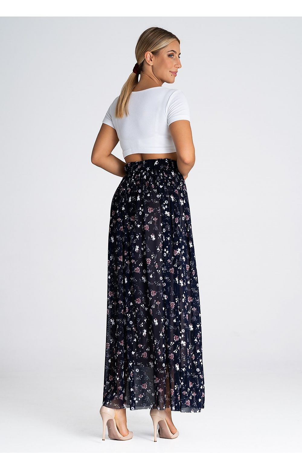 Long skirt model 192460