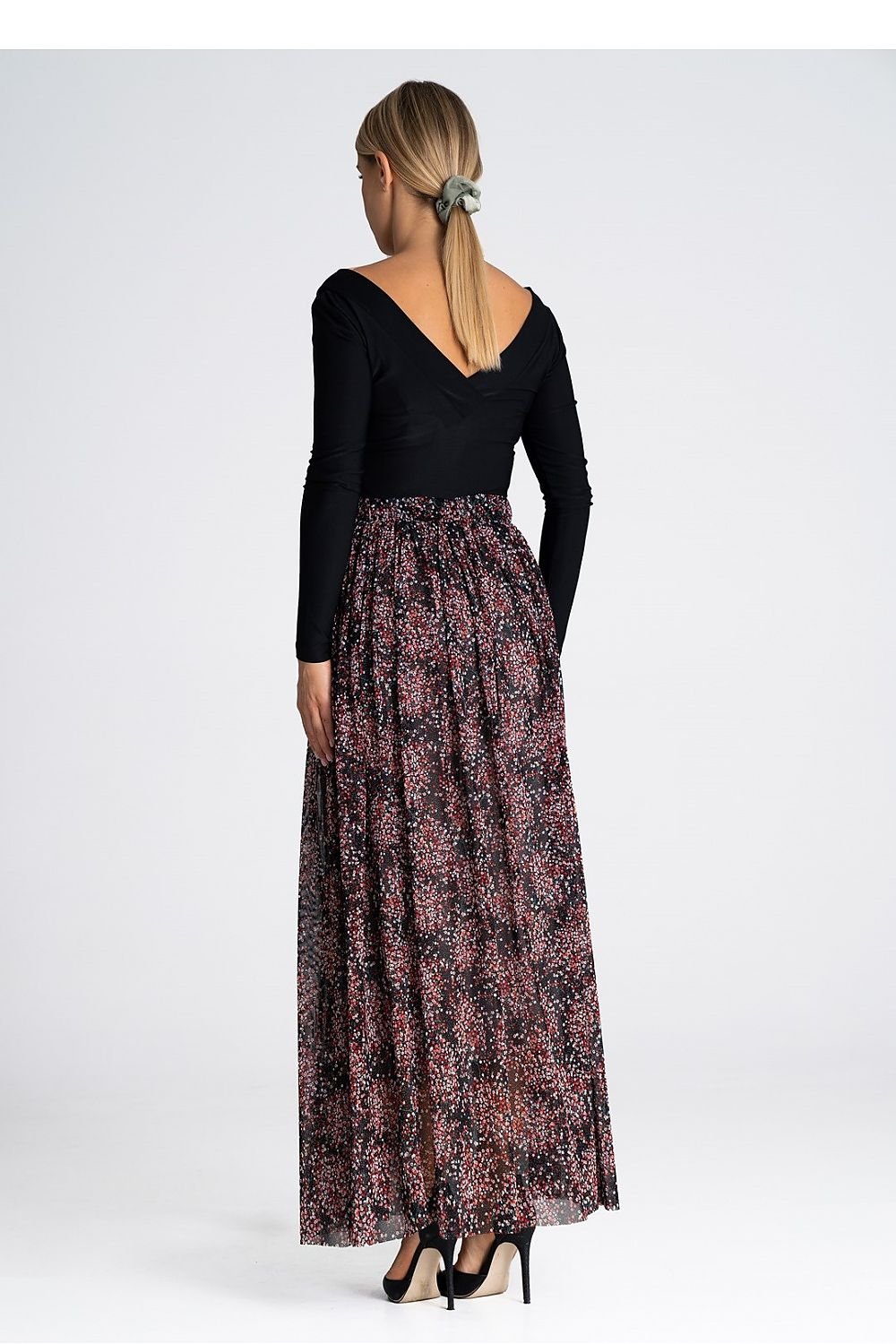 Long skirt model 192461