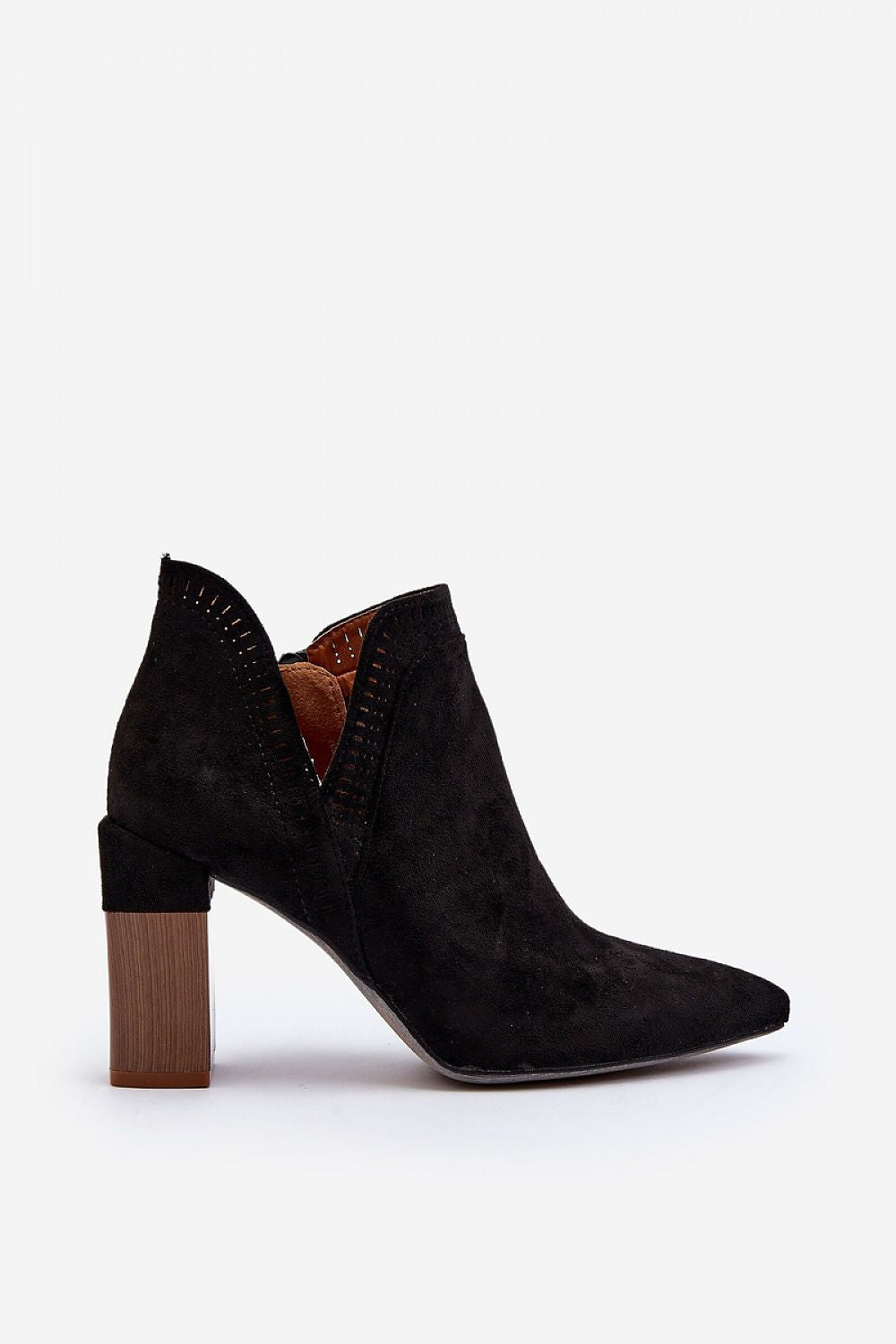 Heel boots model 192673