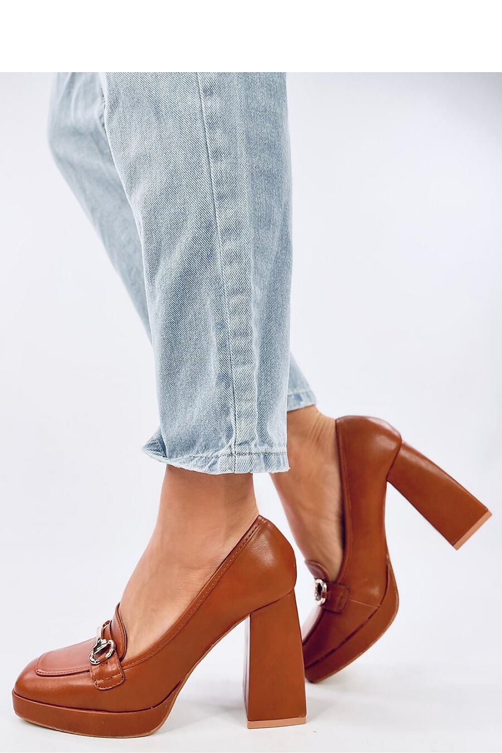 Platform pumps model 192750
