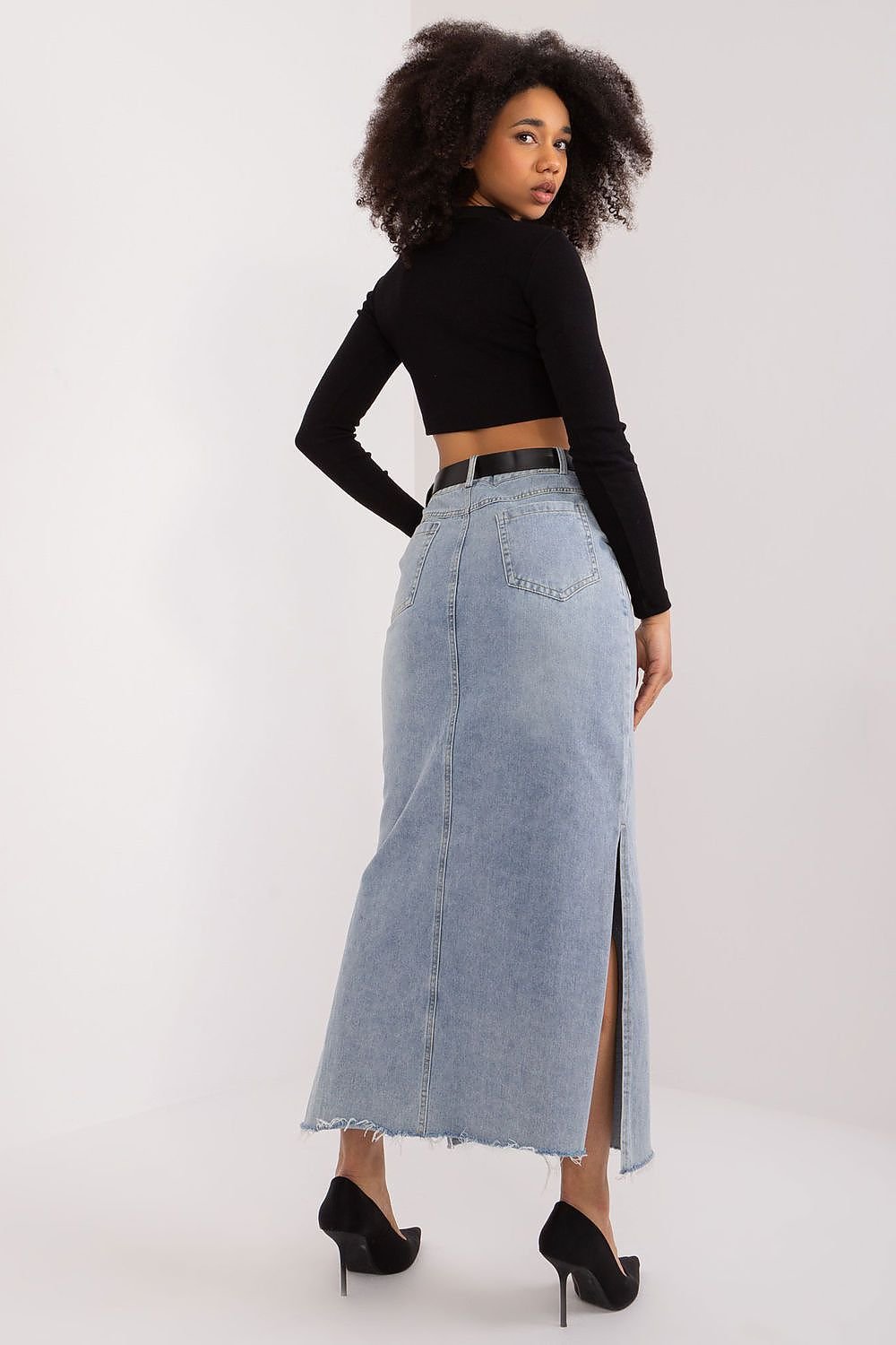 Long skirt model 194588