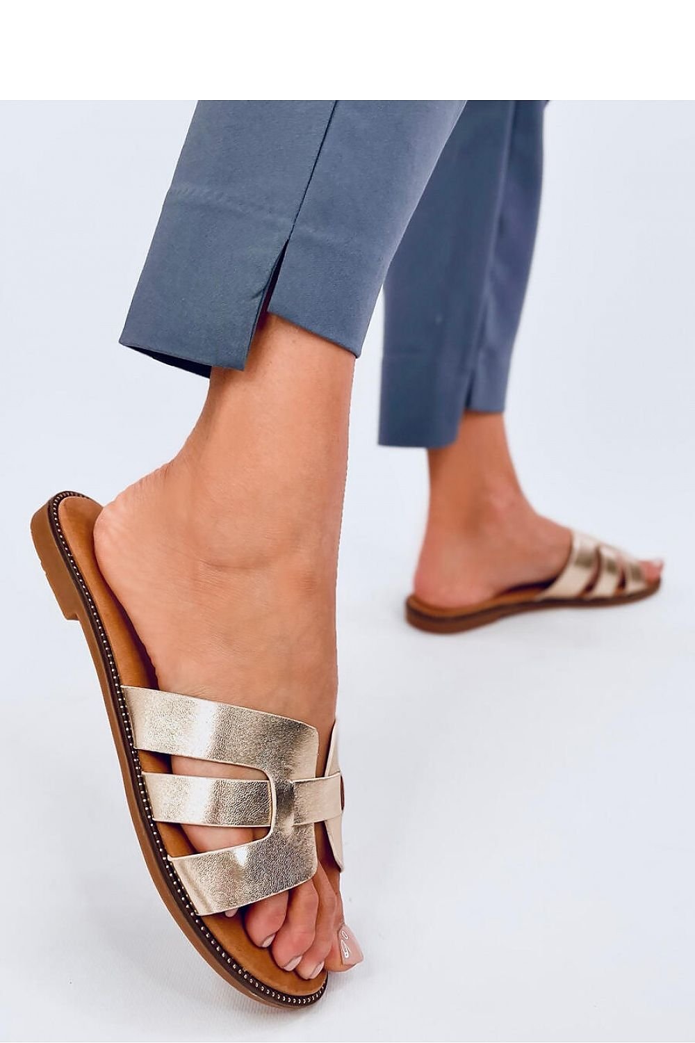 Flip-flops model 194602