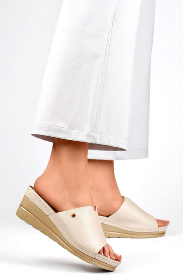Flip-flops model 194895