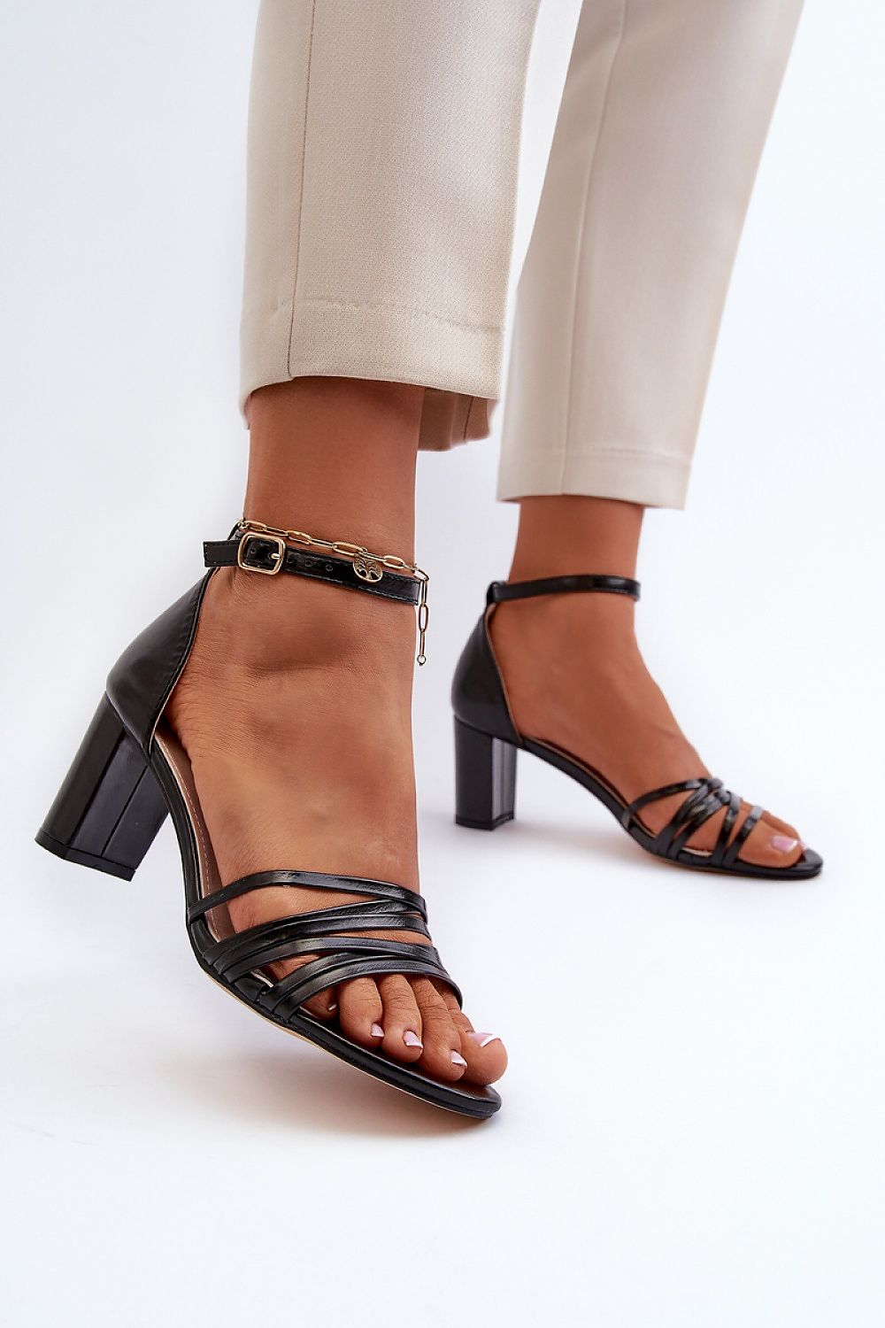 Heel sandals model 194992