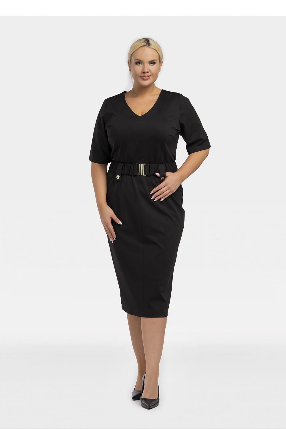 Plus size dress model 195025