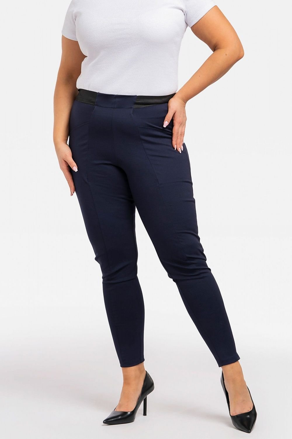 Leggings plus size model 195035