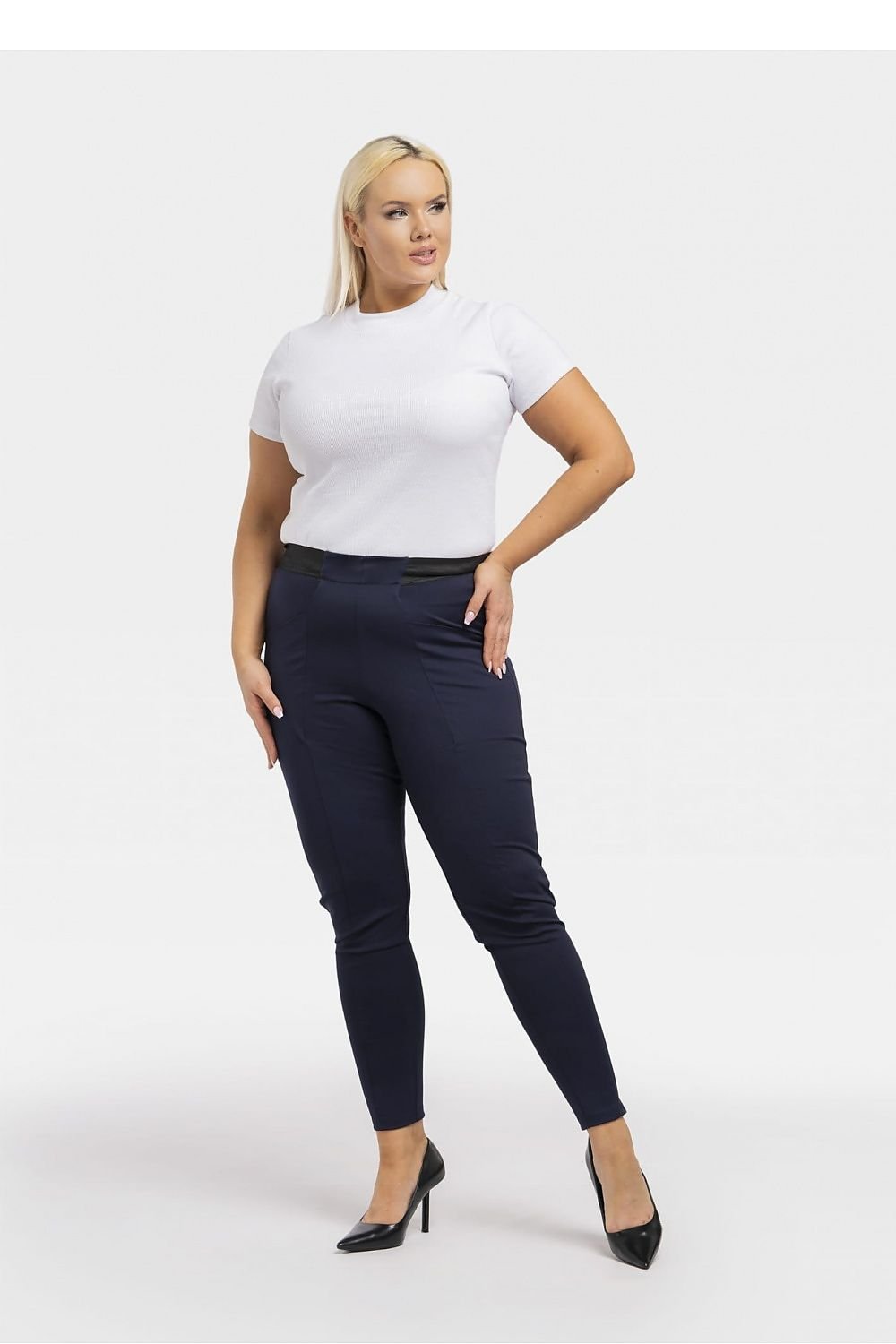 Leggings plus size model 195035