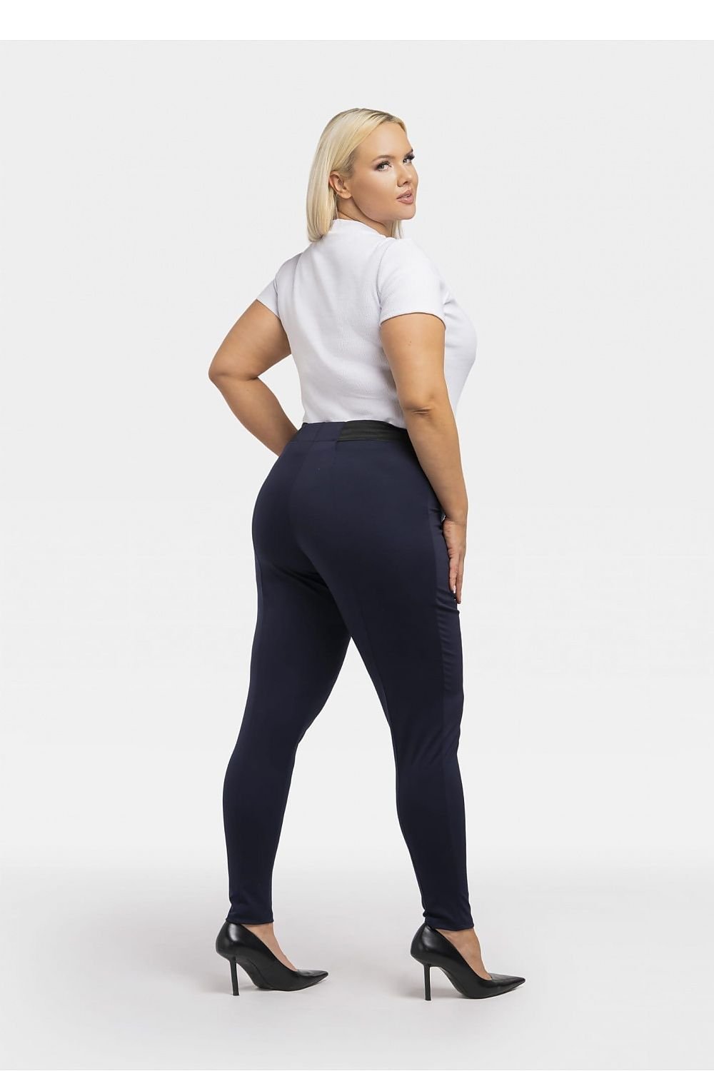 Leggings plus size model 195035