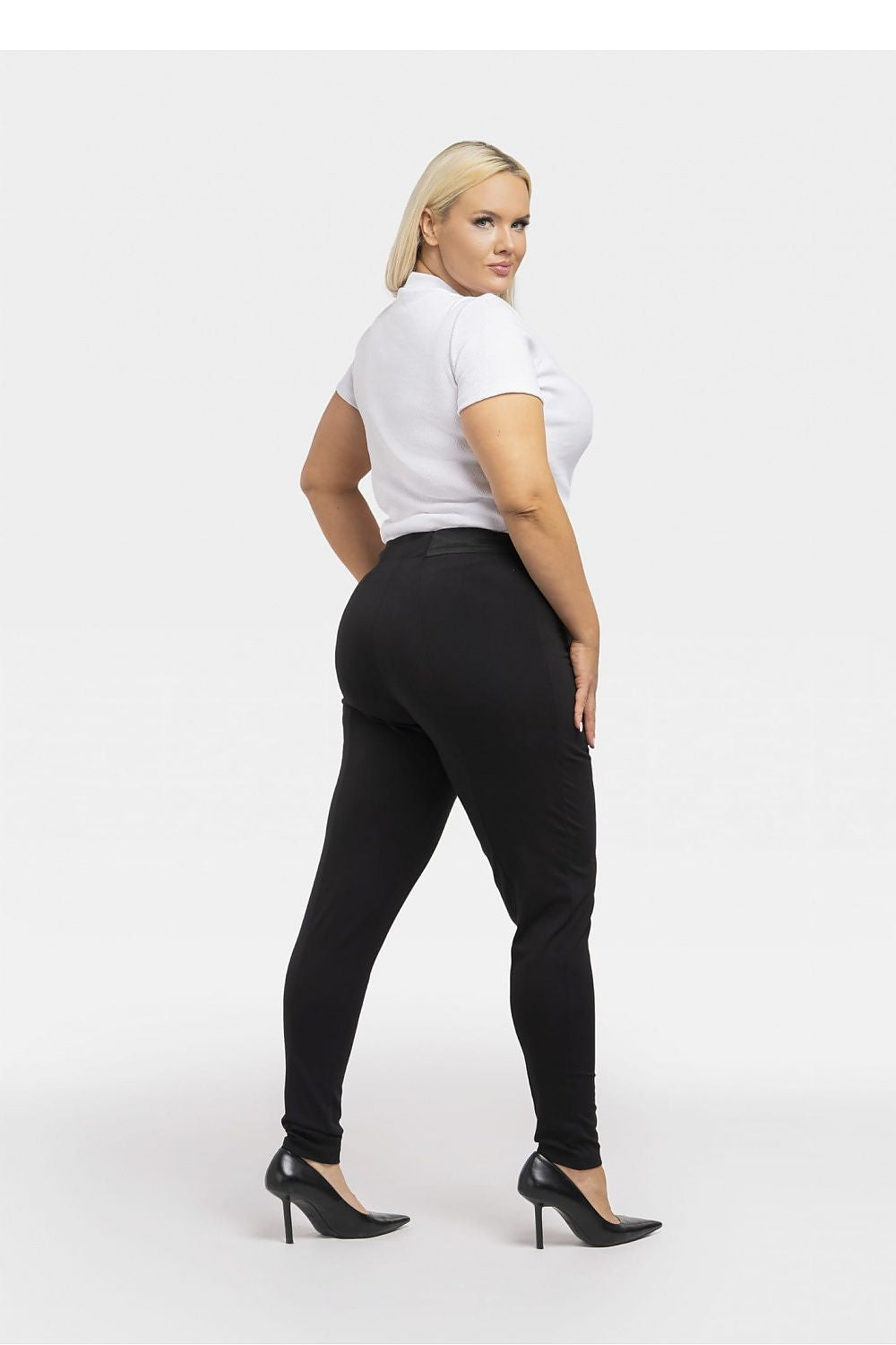 Leggings plus size model 195036