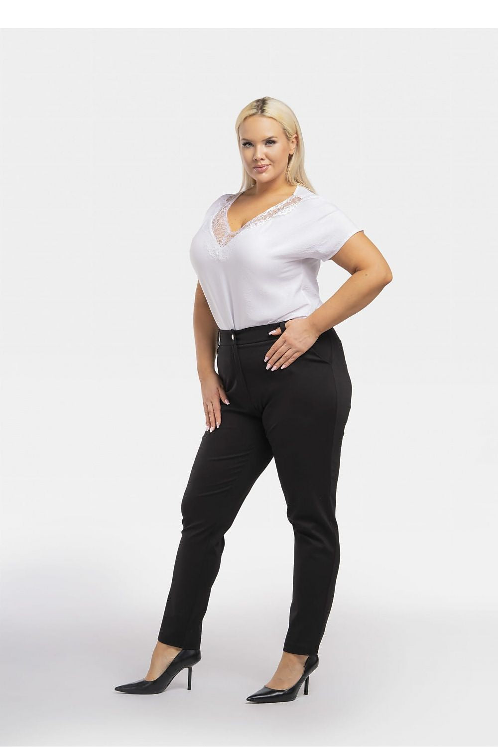 Plus size Trousers model 195037