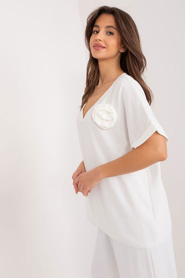 Blouse model 195049