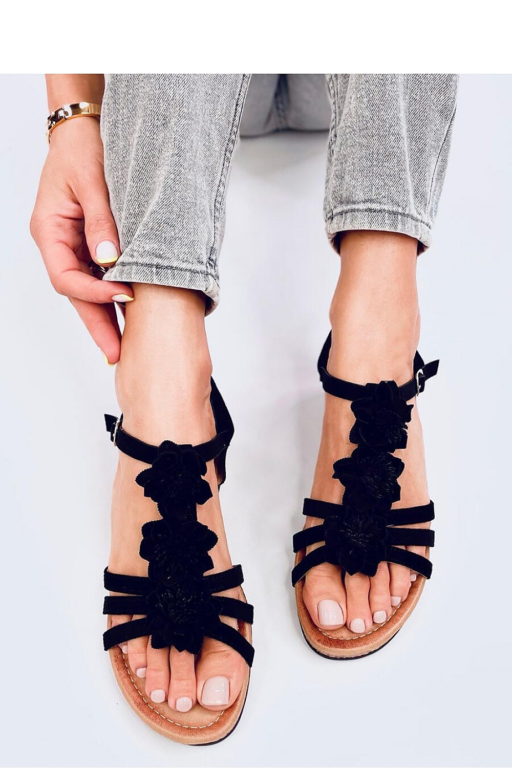 Heel sandals model 195143