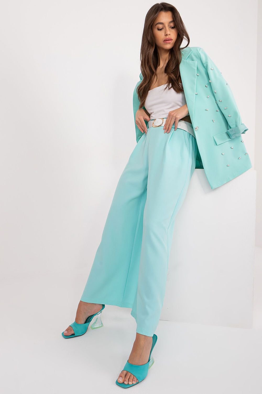 Women trousers model 195317