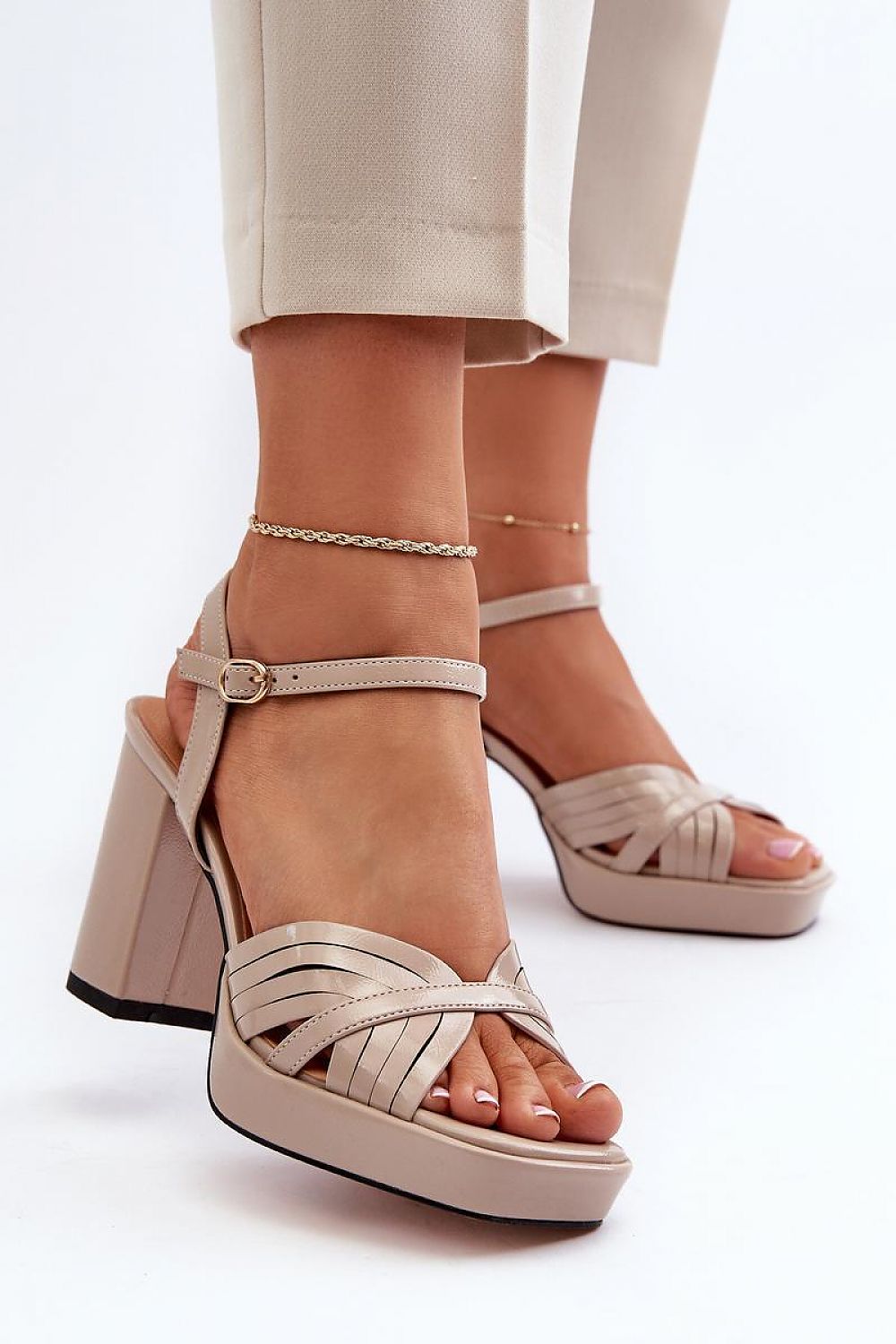 Heel sandals model 195544