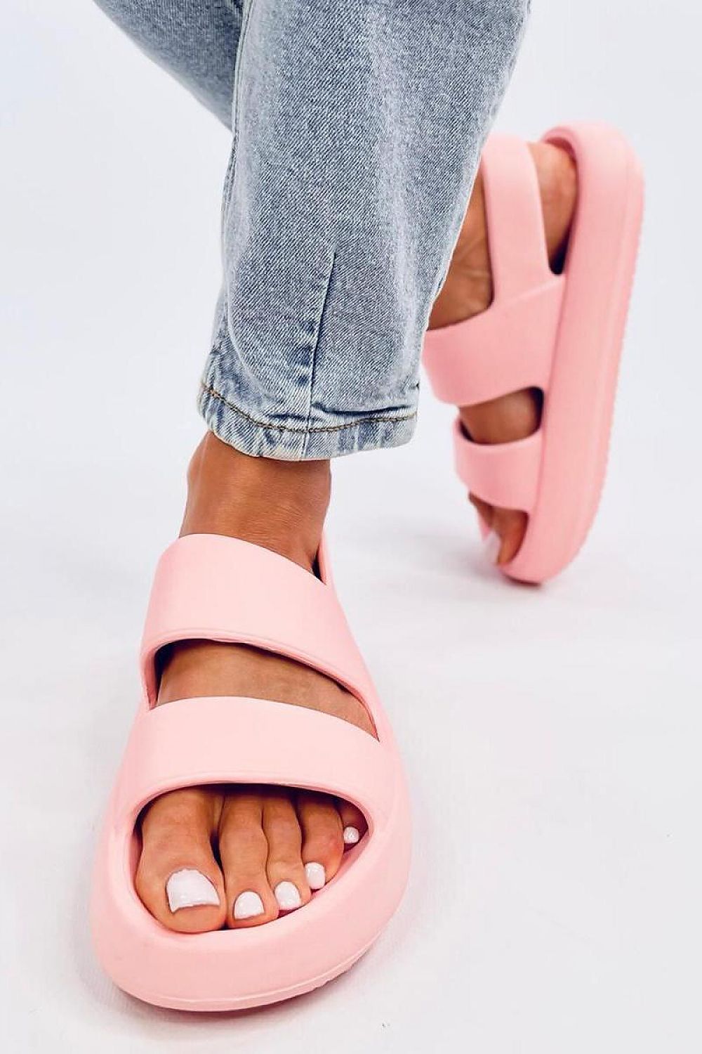 Sandals model 195642