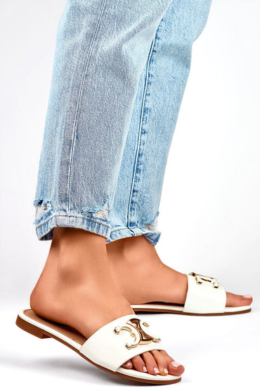 Flip-flops model 195825