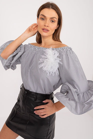 Blouse model 196219