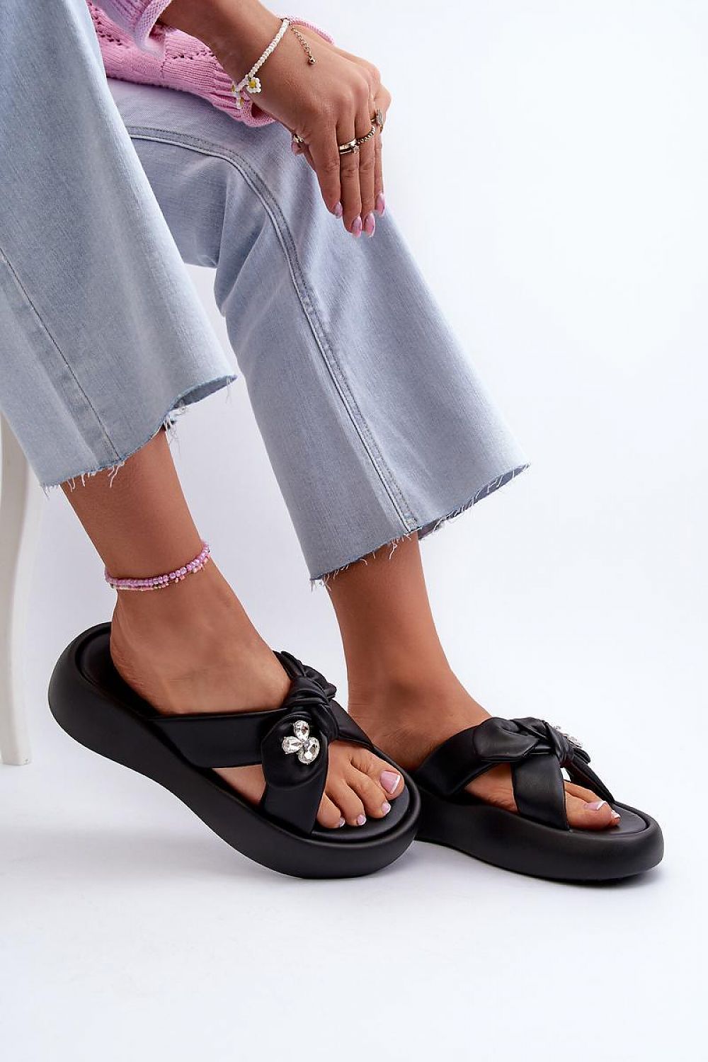 Flip-flops model 196419