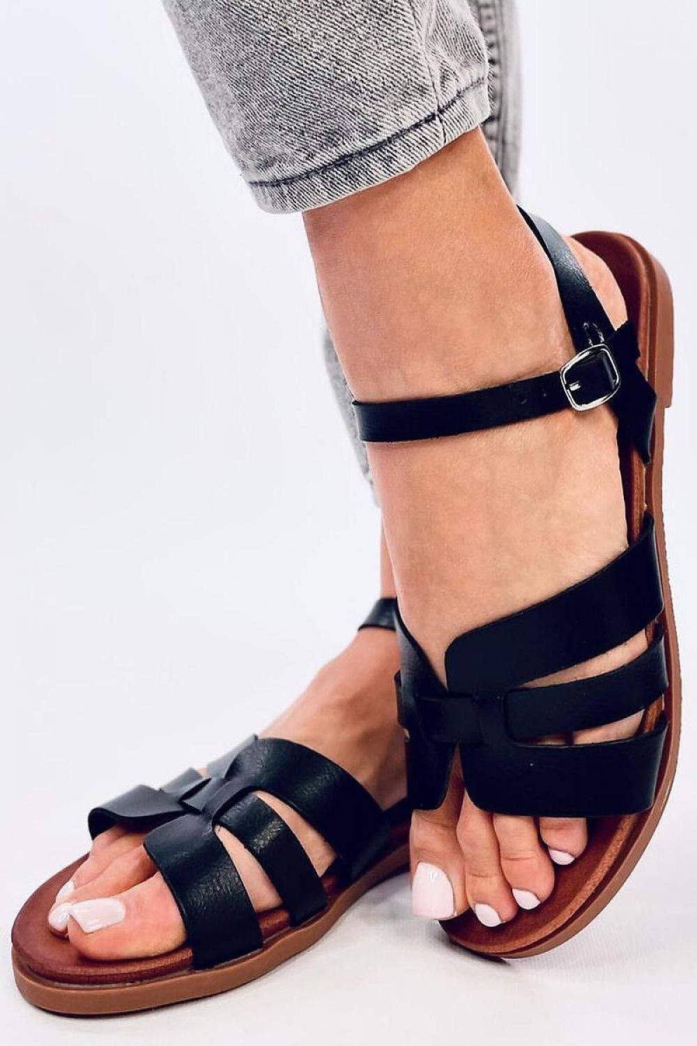 Sandals model 196519