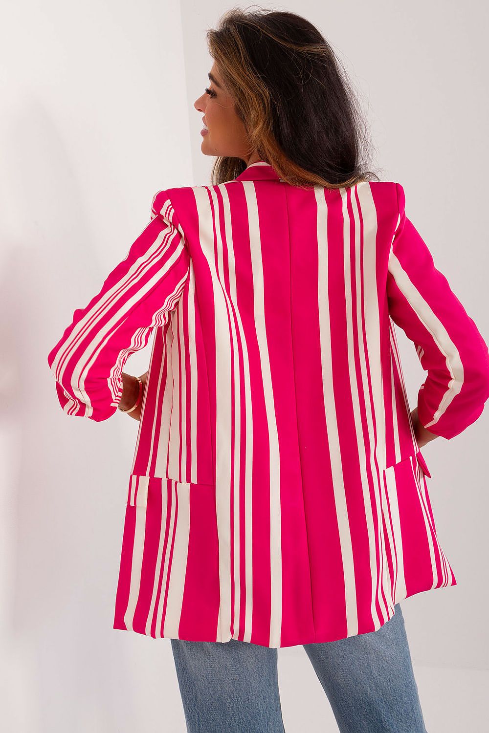 Jacket model 196571