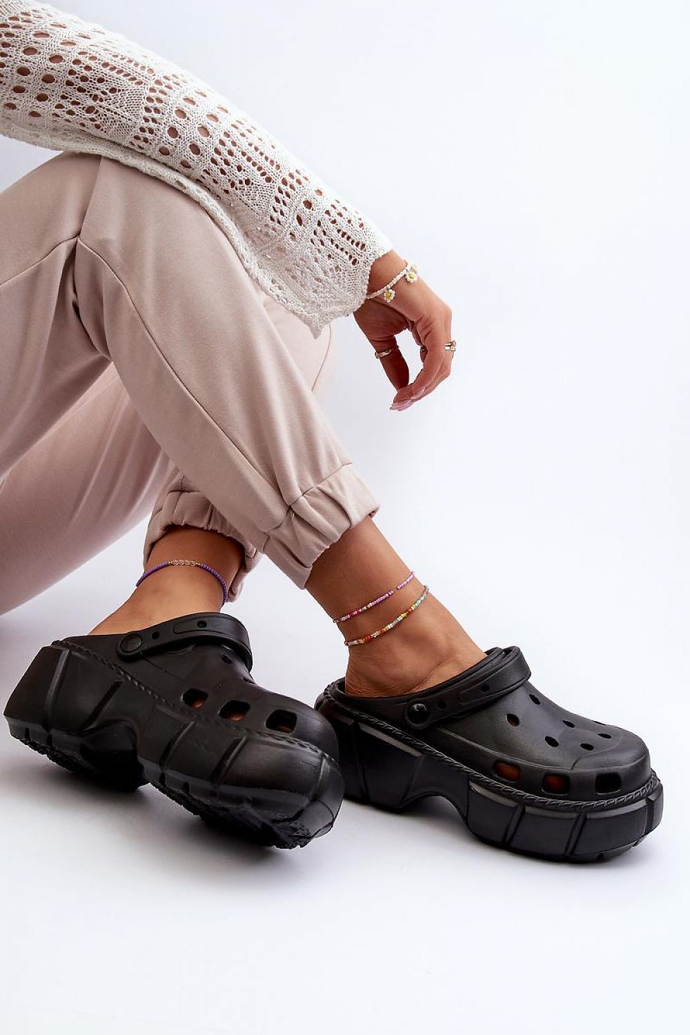 Flip-flops model 196683