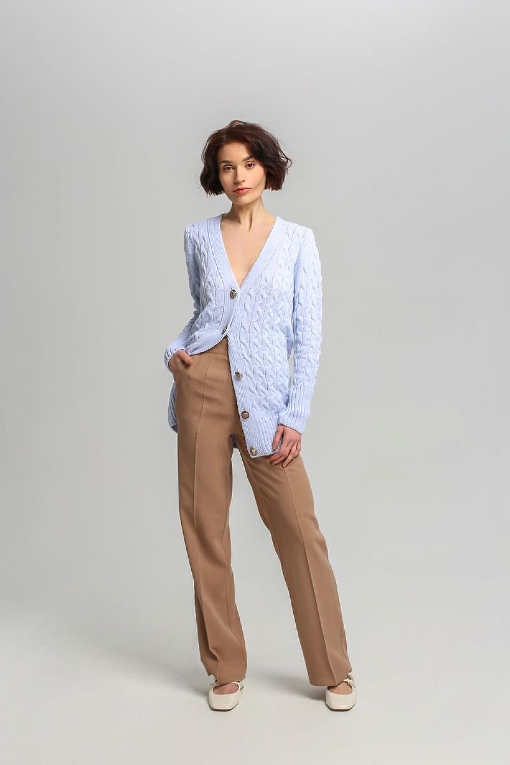 Cardigan model 196819