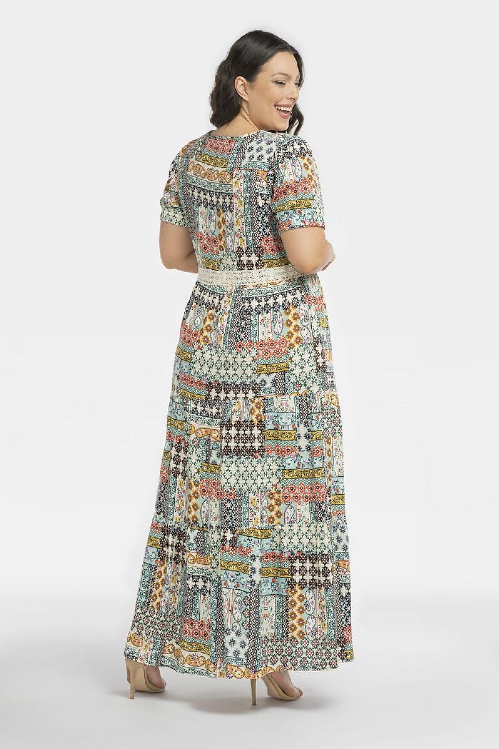 Plus size dress model 196883