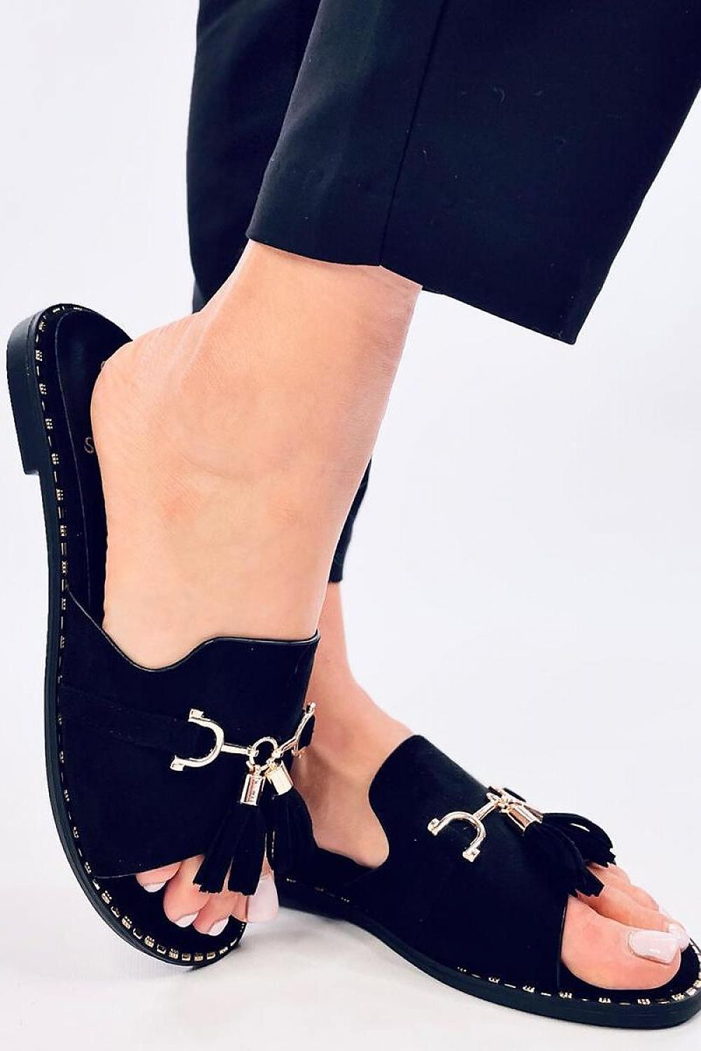 Flip-flops model 197298