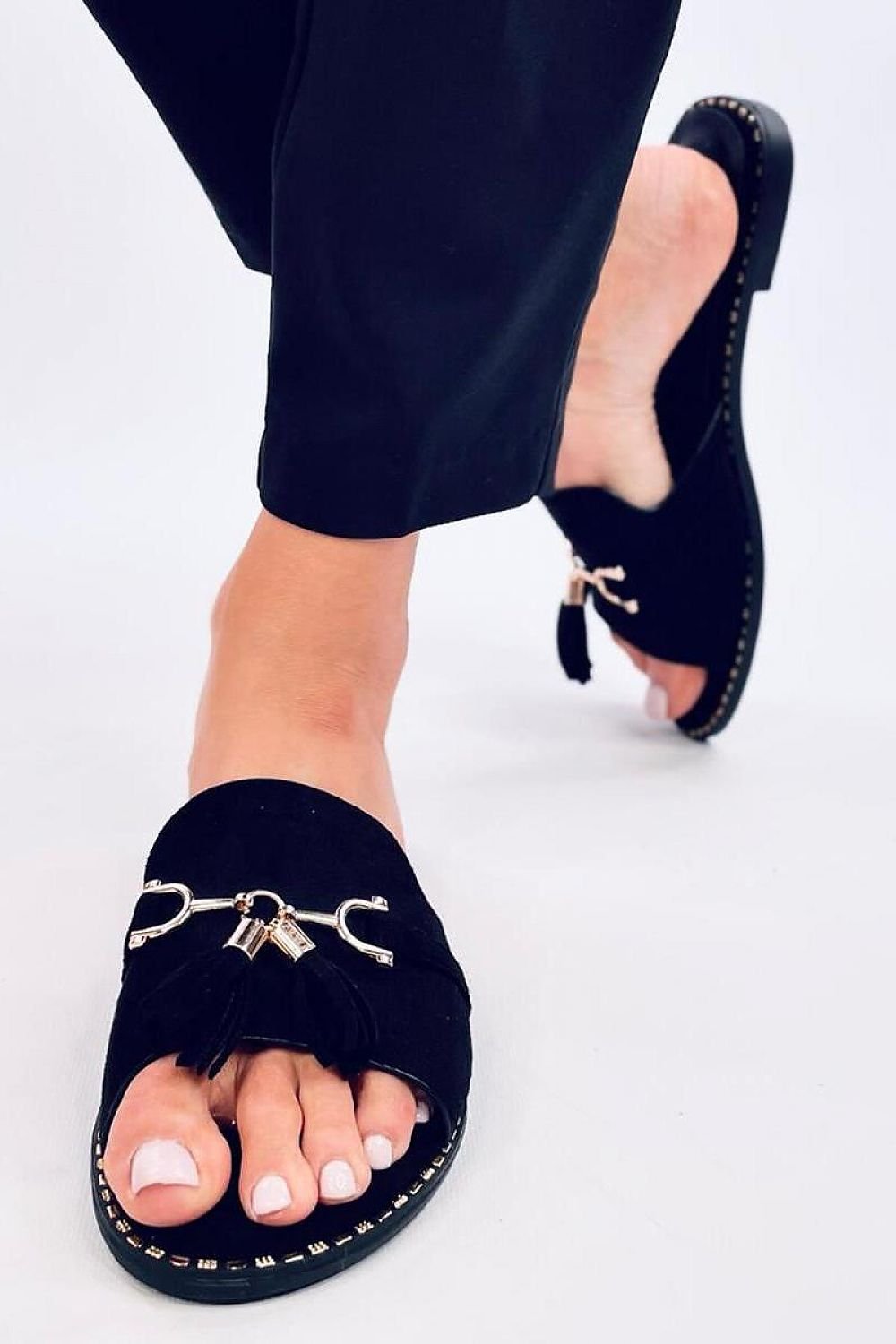 Flip-flops model 197298