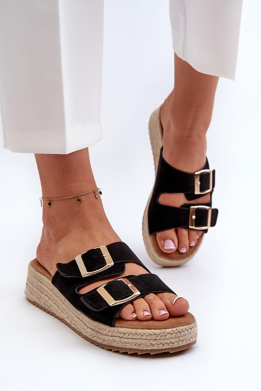 Flip-flops model 197421