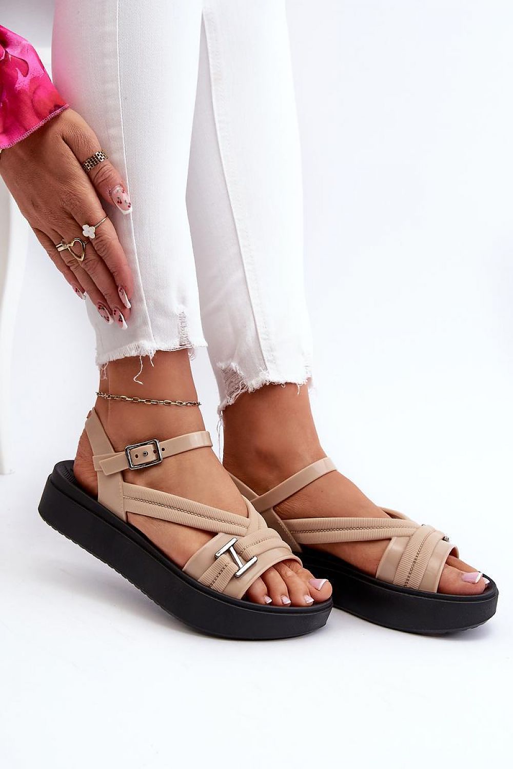 Sandals model 197575